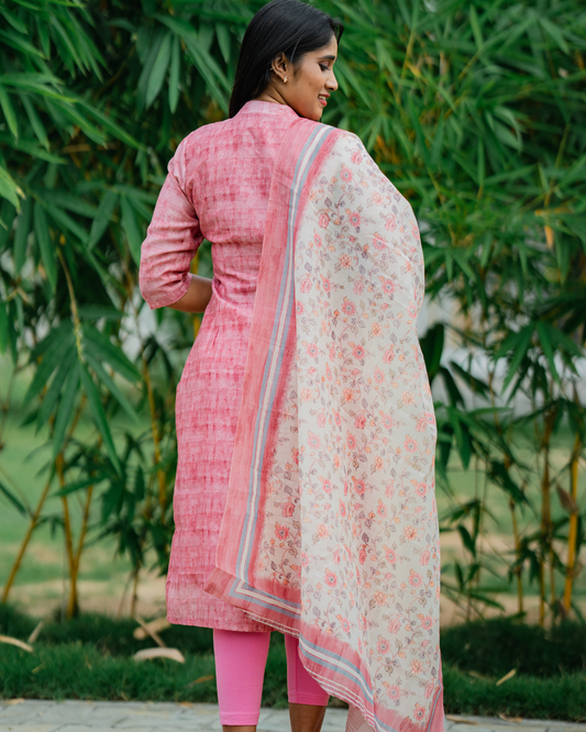 Shinu Wears Rosewood Blush Pure Crushed Organza Chudithar with a floral-embroidered dupatta. Lightweight, breathable, and perfect for festive and casual occasions.